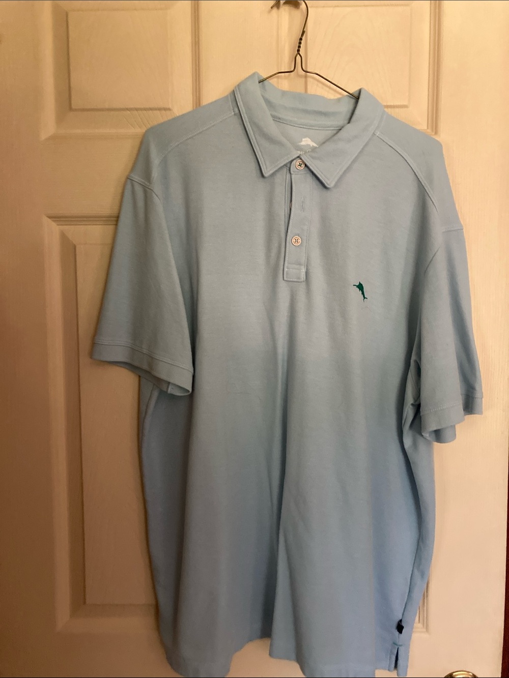 Tommy Bahama Men's Light Blue Polo Shirt with Embroidered Dolphin, size XL